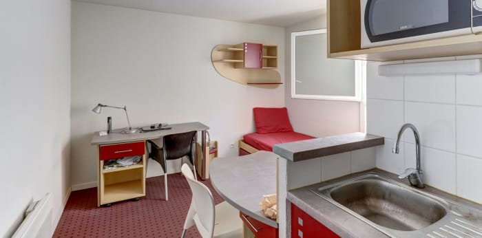 Image 1 sur 4 - Appartement  ·  Vente · Clermont Ferrand (63000) · 1 pièce · 18m²