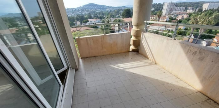 Image 3 sur 5 - Appartement  ·  Vente · Antibes (06160) · 83m²