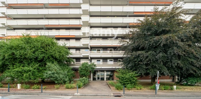 Image 1 sur 12 - Appartement  ·  Vente · Nancy (54000) · 1 pièce · 78m²