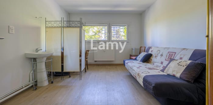 Image 12 sur 13 - Appartement  ·  Vente · Annecy (74000) · 3 pièces · 82m²