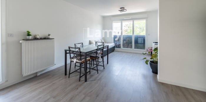 Image 2 sur 11 - Appartement  ·  Vente · Drancy (93700) · 4 pièces · 74m²