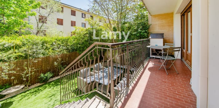 Image 1 sur 12 - Appartement  ·  Vente · Aix En Provence (13100) · 3 pièces · 68m²