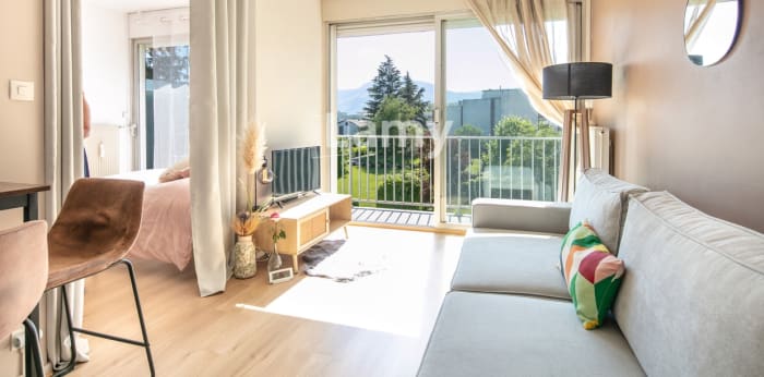 Image 1 sur 10 - Appartement  ·  Vente · Meylan (38240) · 2 pièces · 33m²