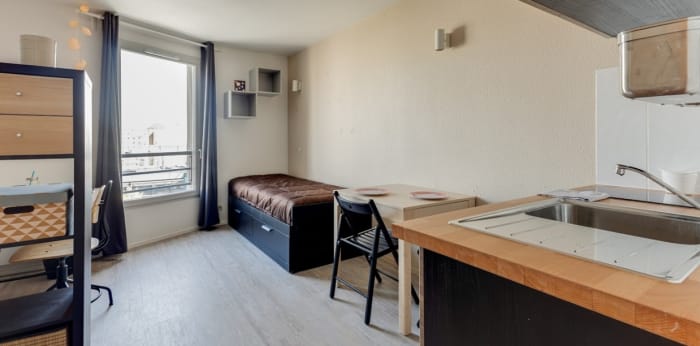 Image 2 sur 5 - Appartement  ·  Vente · Montrouge (92120) · 1 pièce · 18m²