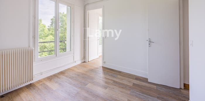 Image 7 sur 11 - Appartement  ·  Vente · Nogent Sur Marne (94130) · 3 pièces · 48m²