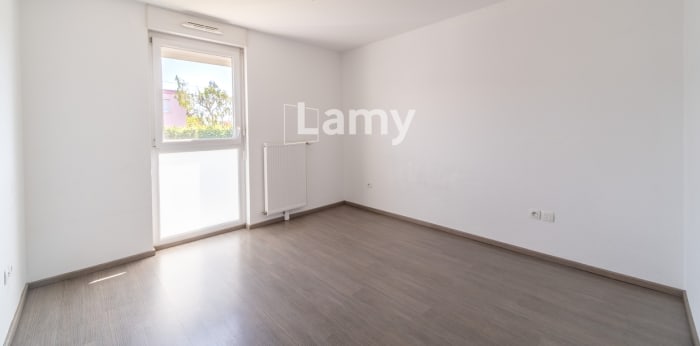 Image 3 sur 8 - Appartement  ·  Vente · Rixheim (68170) · 3 pièces · 70m²