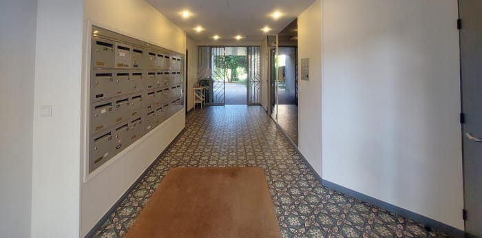 Image 2 sur 5 - Appartement  ·  Vente · Montrouge (92120) · 1 pièce · 18m²