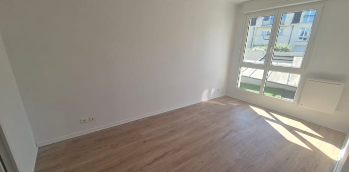 Image 4 sur 7 - Appartement  ·  Vente · Margny Les Compiegne (60280) · 2 pièces · 46m²