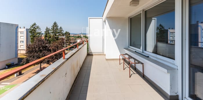 Image 4 sur 11 - Appartement  ·  Vente · Metz (57070) · 5 pièces · 102m²