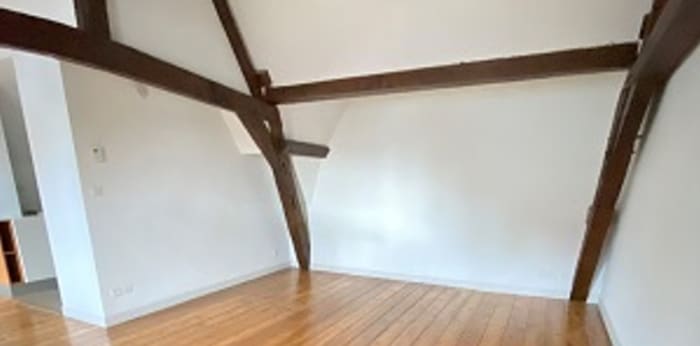 Image 5 sur 8 - Appartement  ·  Vente · Valenciennes (59300) · 1 pièce · 37m²