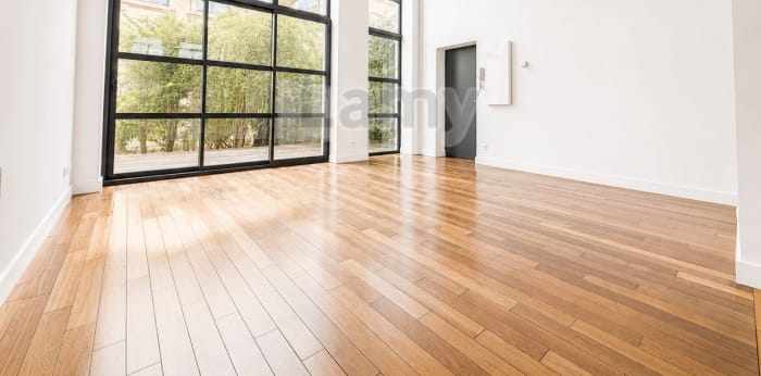 Image 1 sur 6 - Appartement  ·  Vente · Lille (59000) · 2 pièces · 83m²