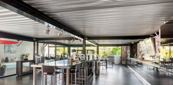 Image 5 sur 30 - Maison/villa  ·  Vente · Corbeil Essonnes (91100) · 10 pièces · 650m²
