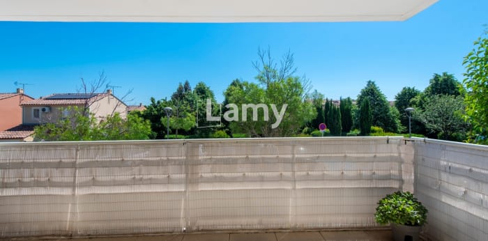 Image 13 sur 23 - Appartement  ·  Vente · St Martin De Crau (13310) · 2 pièces · 41m²