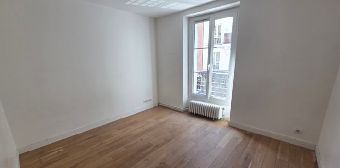 Image 6 sur 11 - Appartement  ·  Vente · Paris (75010) · 3 pièces · 62m²