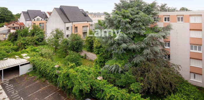Image 6 sur 10 - Appartement  ·  Vente · Chilly Mazarin (91380) · 1 pièce · 23m²