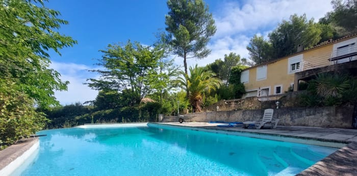 Image 7 sur 8 - Maison/villa  ·  Vente · Lancon Provence (13680) · 6 pièces · 175m²