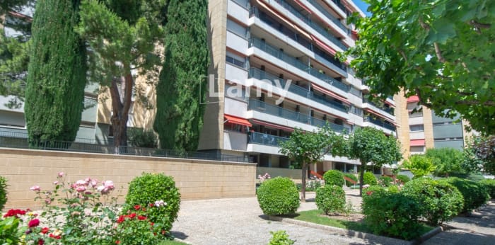 Image 12 sur 13 - Appartement  ·  Vente · Aix En Provence (13100) · 4 pièces · 99m²