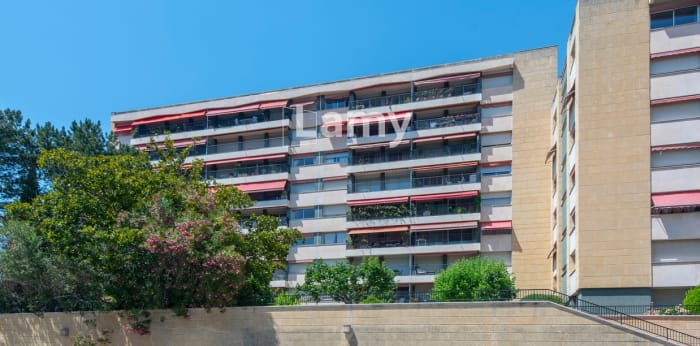 Image 11 sur 13 - Appartement  ·  Vente · Aix En Provence (13100) · 4 pièces · 99m²