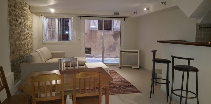 Image 2 sur 3 - Appartement  ·  Vente · Aix En Provence (13100) · 1 pièce · 38m²