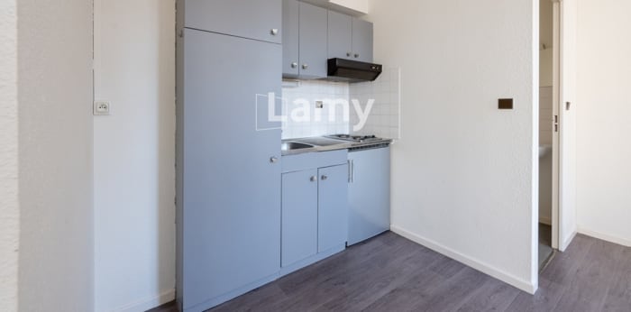 Image 3 sur 11 - Appartement  ·  Vente · Bordeaux (33800) · 2 pièces · 34m²