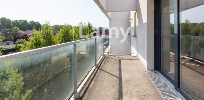 Image 1 sur 6 - Appartement  ·  Vente · Roubaix (59100) · 3 pièces · 64m²