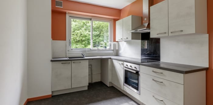 Image 1 sur 8 - Appartement  ·  Vente · Montbeliard (25200) · 2 pièces · 61m²
