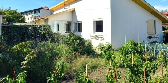 Image 1 sur 4 - Maison/villa  ·  Vente · Bayonne (64100) · 4 pièces · 87m²