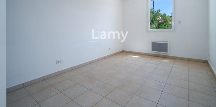 Image 8 sur 9 - Maison/villa  ·  Vente · Vias (34450) · 3 pièces · 65m²