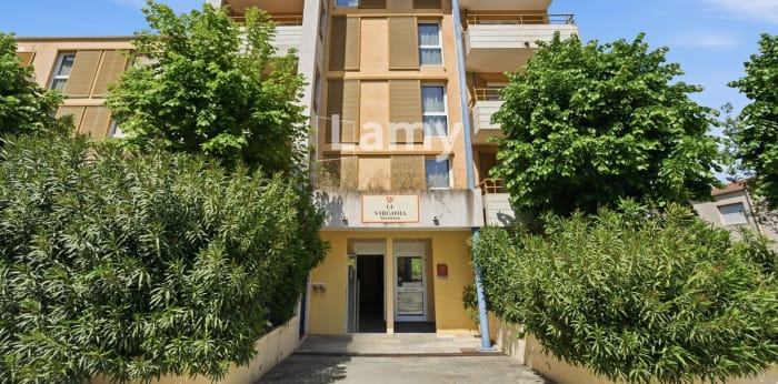 Image 13 sur 14 - Appartement  ·  Vente · Grasse (06130) · 32m²