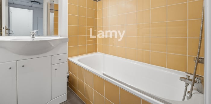 Image 10 sur 14 - Appartement  ·  Vente · Grasse (06130) · 32m²