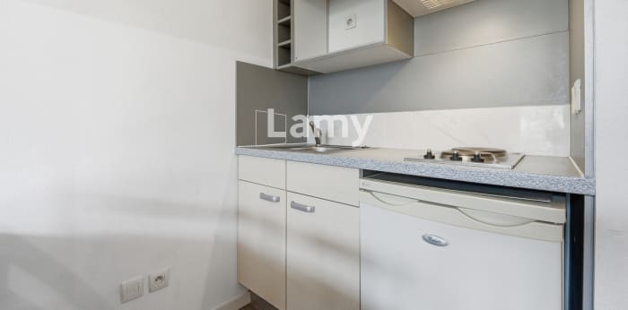Image 7 sur 11 - Appartement  ·  Vente · Grasse (06130) · 31m²