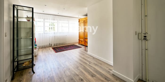 Image 1 sur 9 - Appartement  ·  Vente · Poissy (78300) · 2 pièces · 62m²