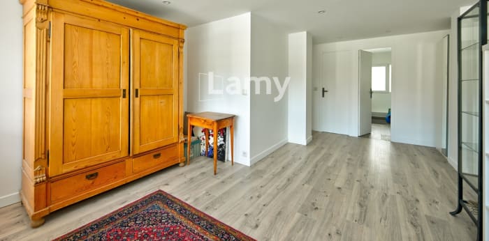 Image 7 sur 9 - Appartement  ·  Vente · Poissy (78300) · 2 pièces · 62m²