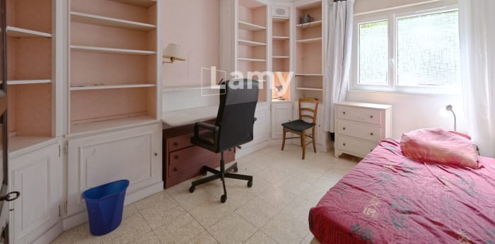Image 7 sur 16 - Appartement  ·  Vente · La Tronche (38700) · 5 pièces · 94m²