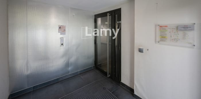 Image 13 sur 15 - Appartement  ·  Vente · Bordeaux (33300) · 4 pièces · 75m²