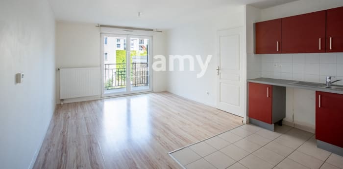 Image 2 sur 10 - Appartement  ·  Vente · Franconville La Garenne (95130) · 2 pièces · 38m²