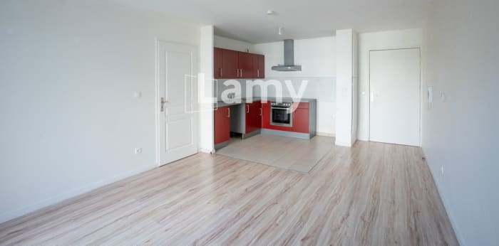 Image 5 sur 10 - Appartement  ·  Vente · Franconville La Garenne (95130) · 2 pièces · 38m²