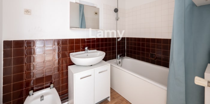 Image 8 sur 10 - Appartement  ·  Vente · Gradignan (33170) · 2 pièces · 44m²