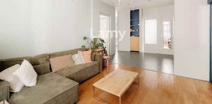 Image 2 sur 8 - Appartement  ·  Vente · Lyon (69001) · 3 pièces · 77m²