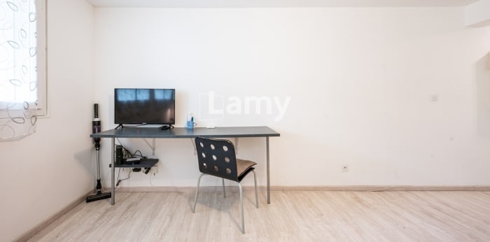 Image 8 sur 10 - Appartement  ·  Vente · Albertville (73200) · 1 pièce · 25m²