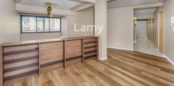 Image 4 sur 15 - Appartement  ·  Vente · Dijon (21000) · 5 pièces · 129m²