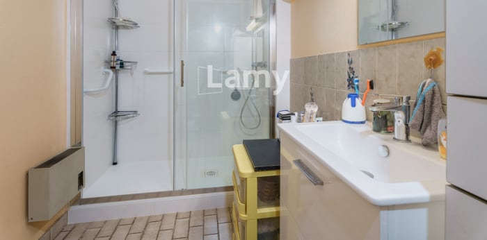 Image 7 sur 8 - Appartement  ·  Vente · Dijon (21000) · 2 pièces · 52m²