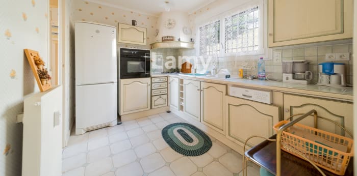 Image 4 sur 8 - Appartement  ·  Vente · Digne Les Bains (04000) · 3 pièces · 62m²