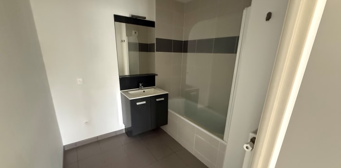 Image 9 sur 9 - Appartement  ·  Vente · La Chapelle St Mesmin (45380) · 3 pièces · 61m²