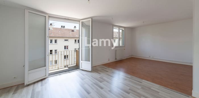 Image 5 sur 11 - Appartement  ·  Vente · Besancon (25000) · 2 pièces · 50m²