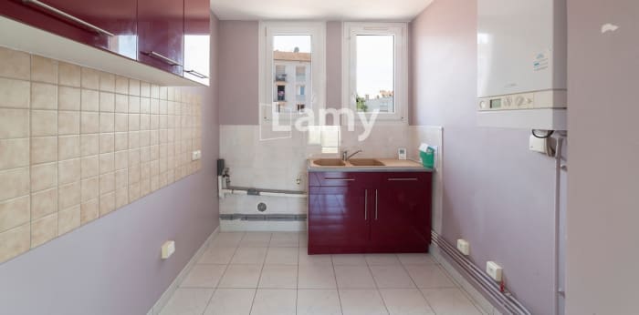 Image 6 sur 11 - Appartement  ·  Vente · Besancon (25000) · 2 pièces · 50m²