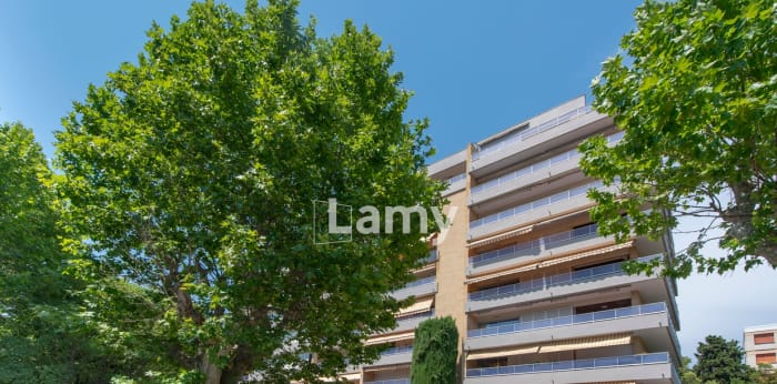 Image 12 sur 15 - Appartement  ·  Vente · Aix En Provence (13100) · 5 pièces · 118m²