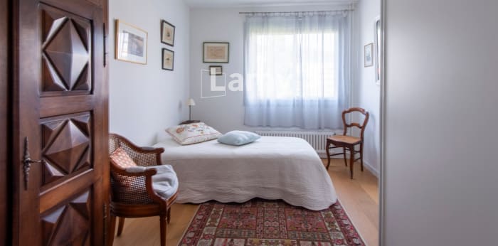 Image 6 sur 15 - Appartement  ·  Vente · Aix En Provence (13100) · 5 pièces · 118m²