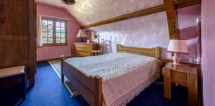 Image 10 sur 23 - Maison/villa  ·  Vente · Rumilly (74150) · 8 pièces · 190m²