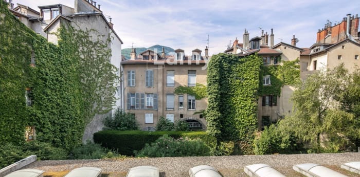 Image 13 sur 13 - Local  ·  Vente · Grenoble (38000) · 6 pièces · 128m²